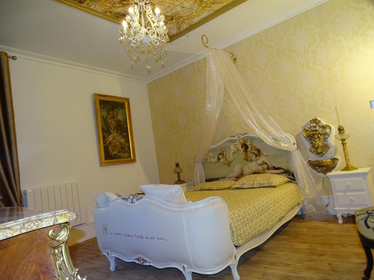 Chateau De La Forie Saint-Etienne-sur-Usson Bagian luar foto