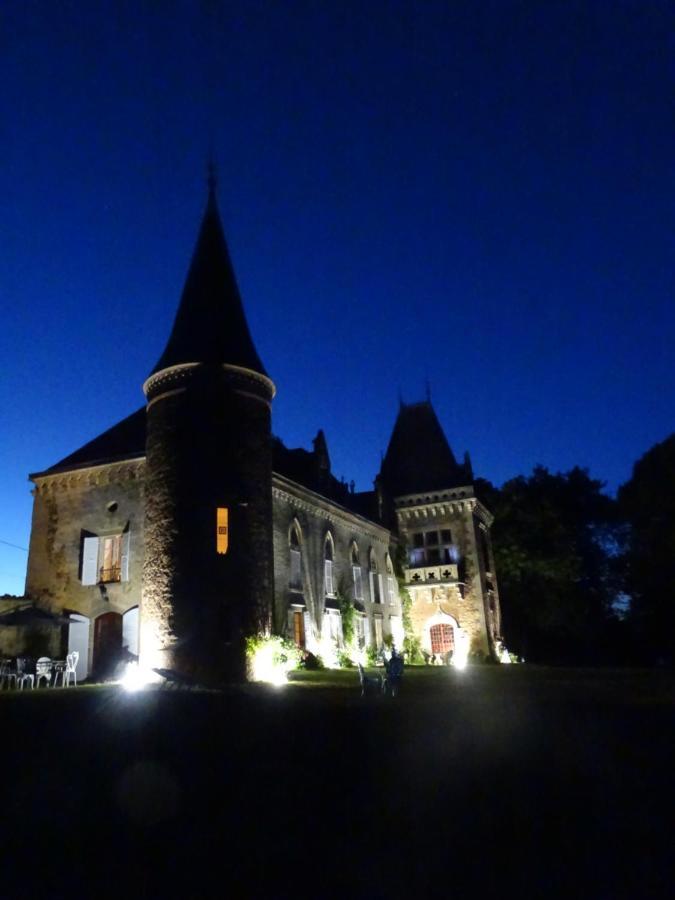 Chateau De La Forie Saint-Etienne-sur-Usson Bagian luar foto